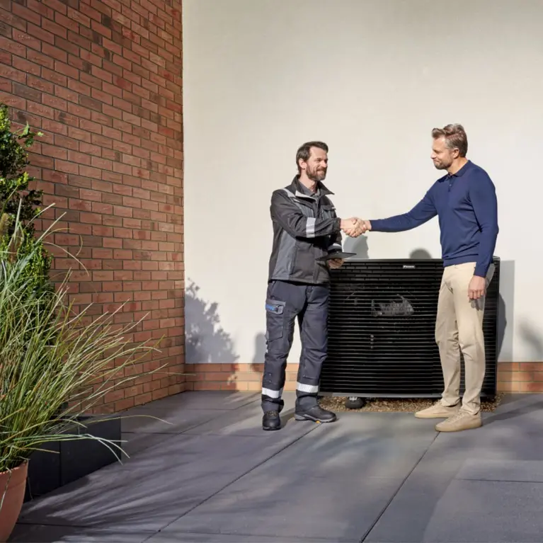 Tiha, snažna i učinkovita: nova Daikin Altherma 4 H