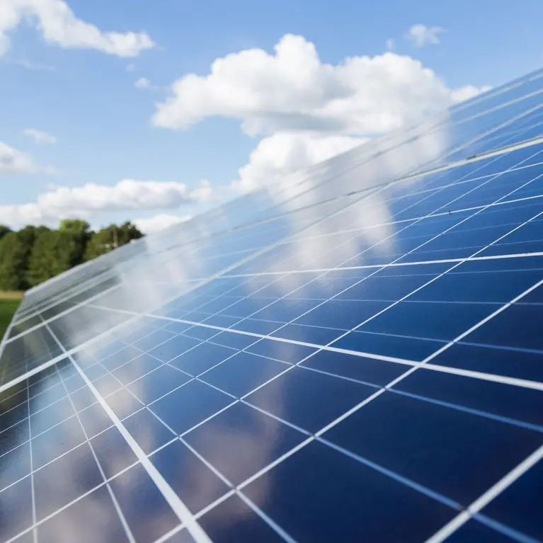 Javni poziv za sufinanciranje ugradnje solarnih elektrana u kućanstvima Javni poziv za sufinanciranje ugradnje solarnih elektrana u kućanstvima